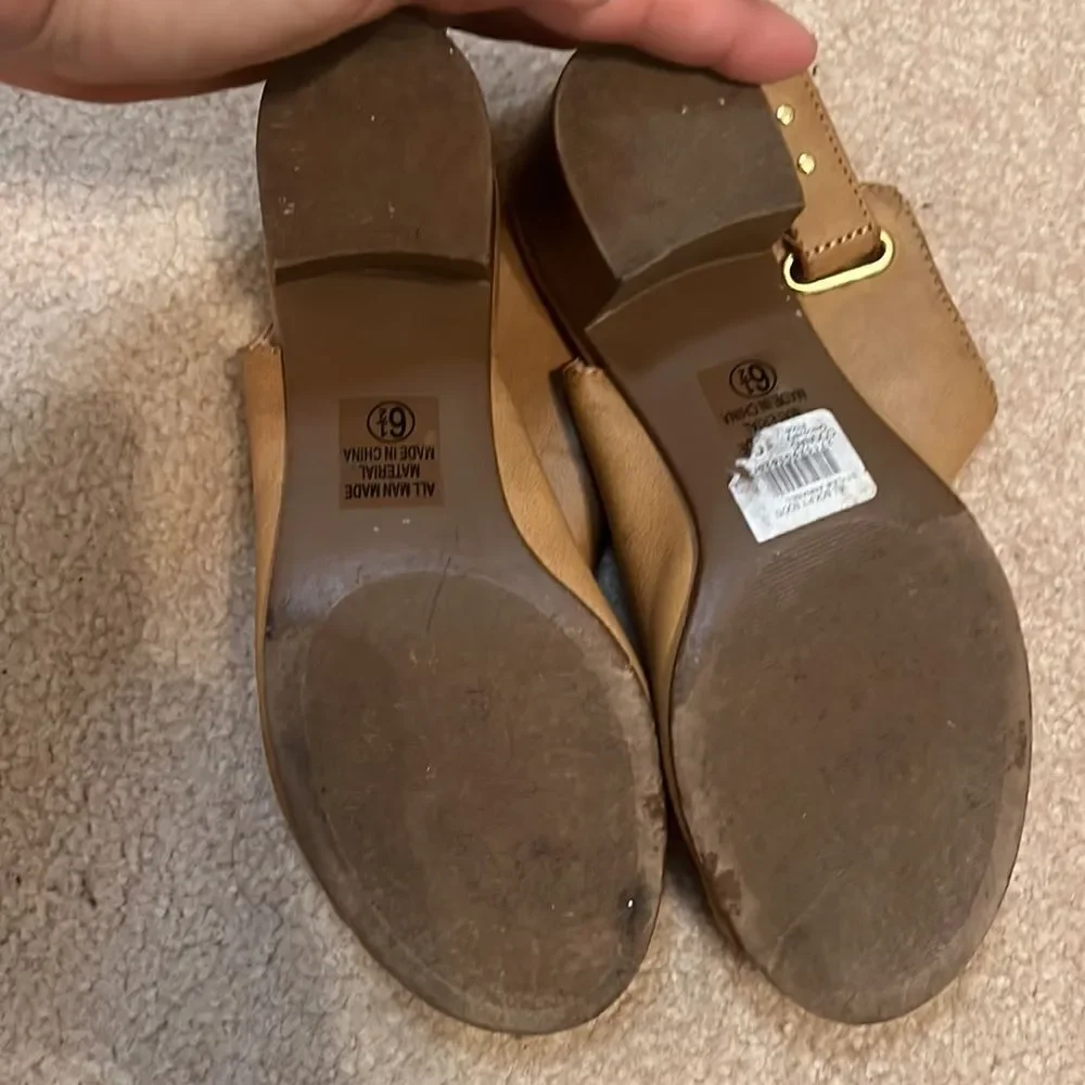 CITYCLASSIFIED Tan Peep Toe Ankle Booties.  Size 6.5